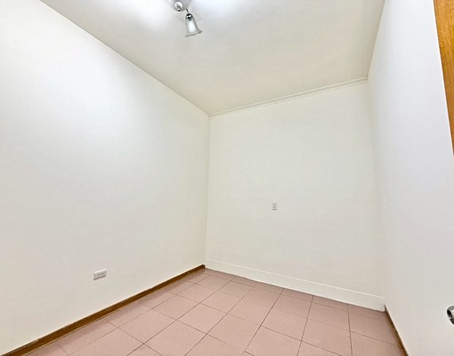 社子商圈、士林劍潭、可租補、正三房、家具可談、新裝潢 - Image 4