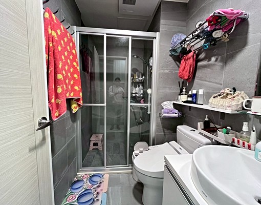 3改2房~舒適格局美裝潢附傢俱電+平車 - Image 8