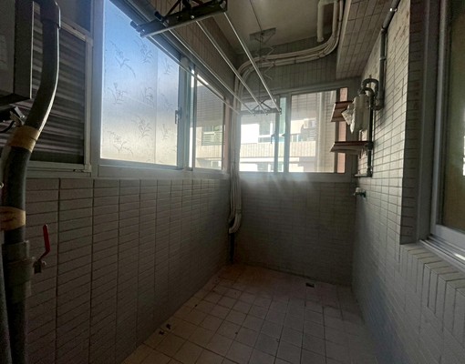 ★大英出租三房/前後陽台(含車位/管理費)★ - Image 7