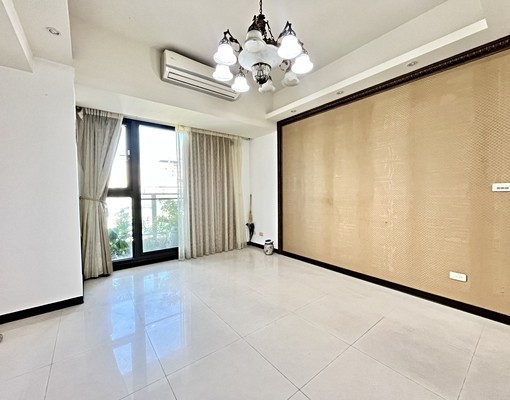 💖東區舒心電梯大樓💖✅有車位✅近台中公園 - Image 1