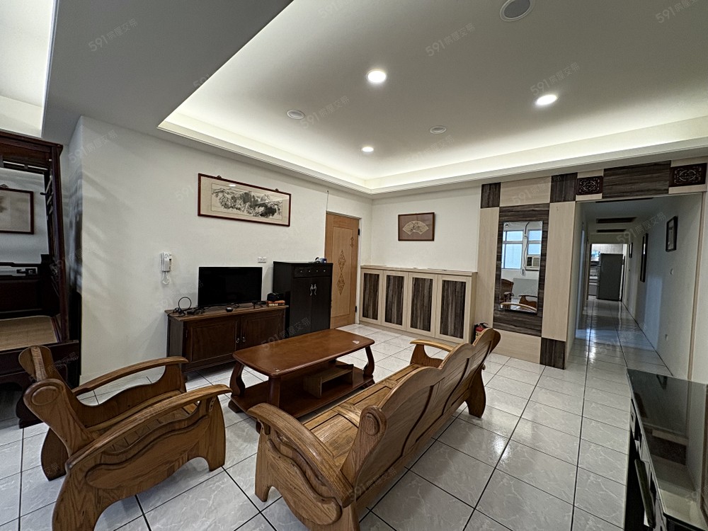 板橋❣台水電/可租補報稅/採光通風/傢俱齊全/獨洗曬/機能佳 - Image 1