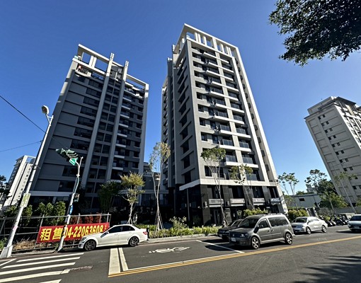 昌佑閱灣兩房含管29000附家電具 - Image 2