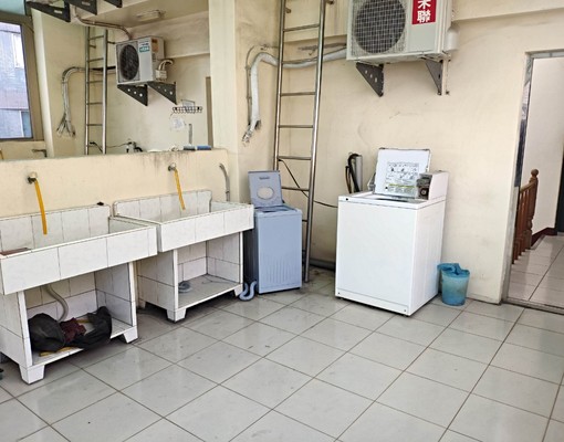 近巨城．含水網．室內機車位．天井窗 - Image 8