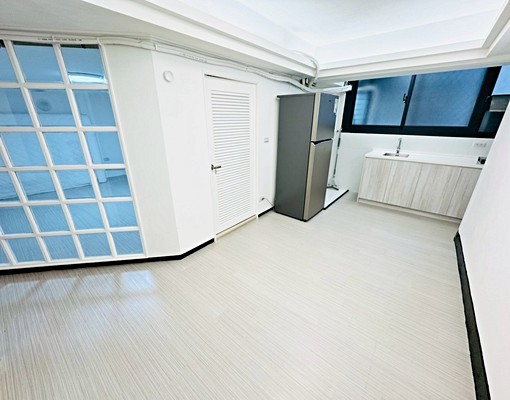 免佣)捷運世貿【電梯2房2廳】可補助★可入籍★新裝潢 - Image 7