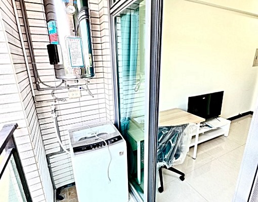 后里火車站套房獨洗獨曬,近美光 - Image 9