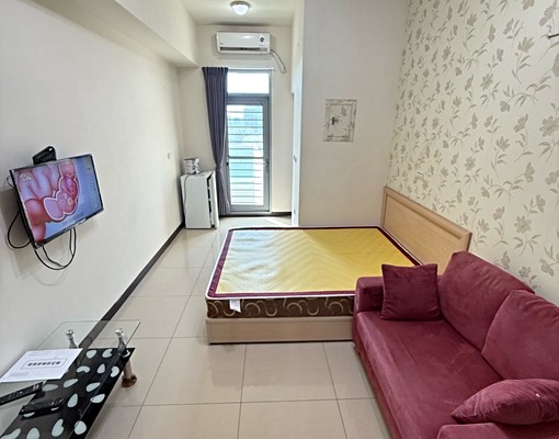 獨立電錶套房含B1平面車位近園區 - Image 1