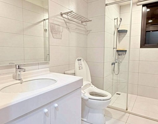 可租補💎家具大全配💎高級社區💎大三房間間雙人床💎 - Image 13