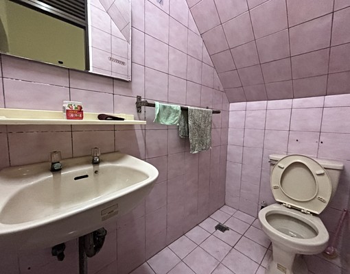 租-近鳳山海洋商圈店住型透天{可租補} - Image 5