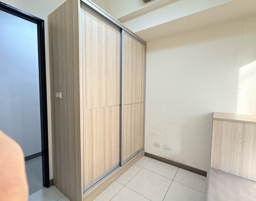 可貓可租補大英國室內32.8坪三房平車含管~我住社區帶看找我 - Image 11