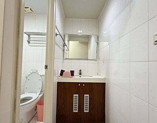 可貓可租補大英國室內32.8坪三房平車含管~我住社區帶看找我 - Image 13