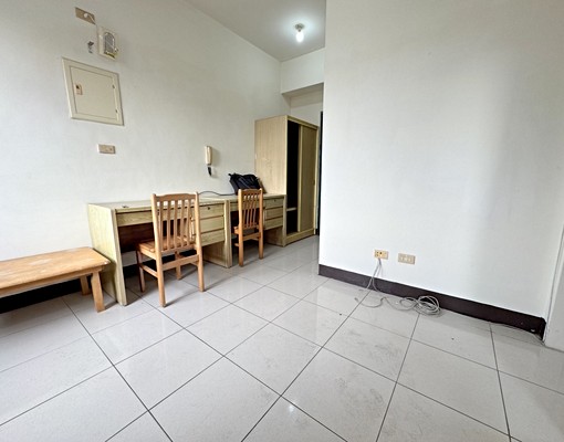 《最便宜2房》📣勤益中台✨可租補✨地下機車位✨先搶先贏 - Image 3