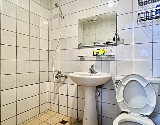 社區3房超低價🉑租補✨汽車位✨傢俱可談 - Image 7