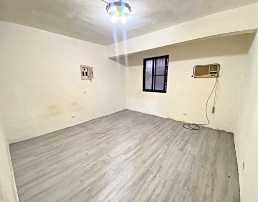 近淡水捷運站免爬梯邊間一樓,可倉儲、停車便利 - Image 4