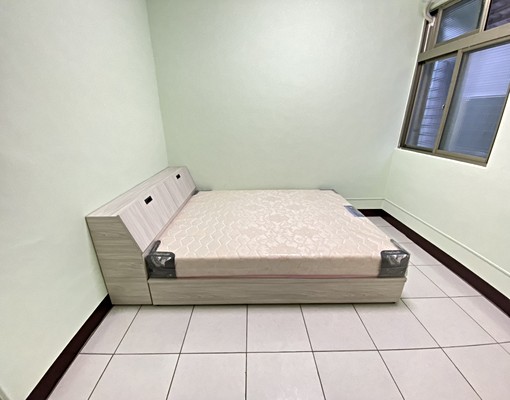 秀朗學區明亮溫馨2+1房可租補設籍 - Image 2