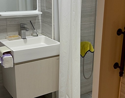 獨立套房🏠近中山醫大🌸可租補 - Image 4