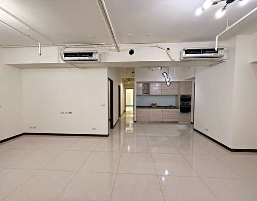 北門/高樓雙主臥/正四房/3陽台/電梯管理/包裹垃圾收/含車 - Image 3