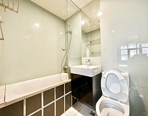 ☘️大面採光窗,可雙租補☘️秋紅谷,新光三越|子母車|浴缸 - Image 5