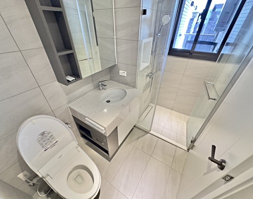 可雙租補✨高樓景觀戶✨全新兩房✨傢俱全配✨平車位 - Image 14