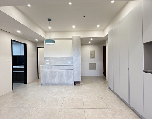 每扇窗都是山景|租金含車位含管理費|收納充足|前後雙陽台 - Image 2