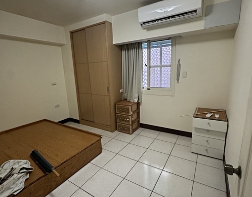 免仲介費*配合租補看內文*明亮三房 - Image 3