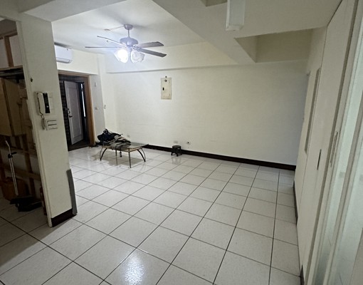 免仲介費*配合租補看內文*明亮三房 - Image 2