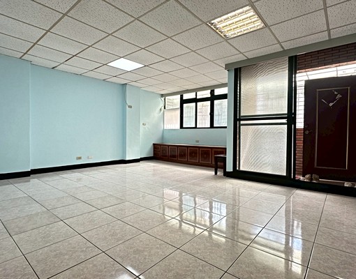 黃金三樓超級ㄉㄚˋ空間可租補三房✨中信翔翔✨ - Image 1