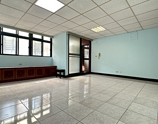 黃金三樓超級ㄉㄚˋ空間可租補三房✨中信翔翔✨ - Image 2