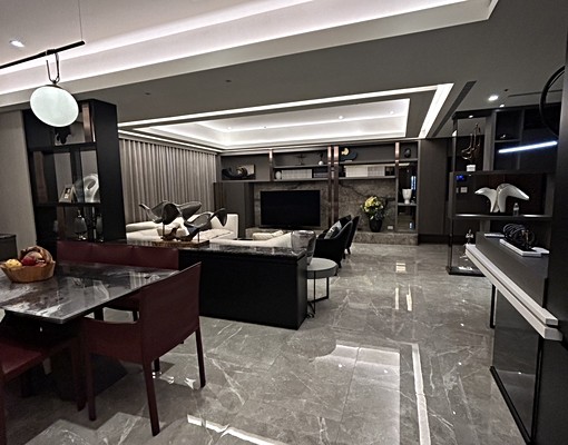 國家一號雙平車含管理費百萬裝潢 - Image 1