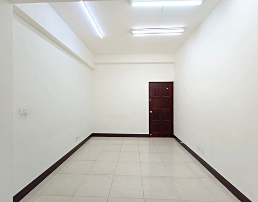 信義國小整棟出租別墅 - Image 6