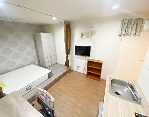 教育大學旁✨有流理台✨超低價✨配備齊全✨學生首選✨ - Image 1