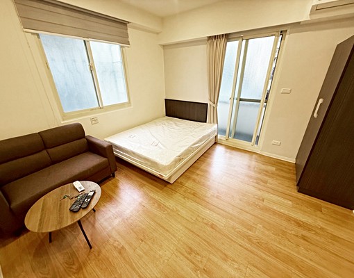 捷運新店區公所【超值租案】可補助★流理台★獨洗陽台 - Image 1