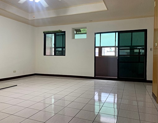 交通便利,空氣流通、採光明亮 - Image 1