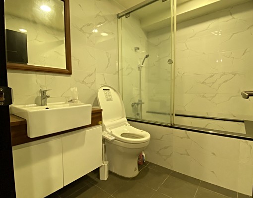 住辦合一(含車位),近學區與陽光公園(屋主自租房仲勿擾) - Image 7