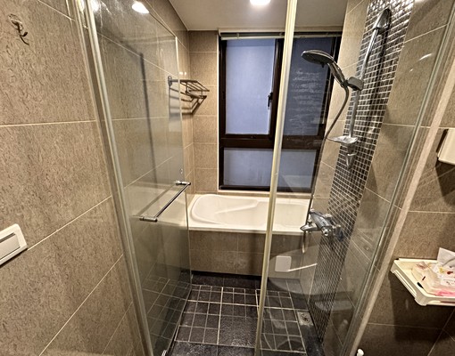 近置地廣場/寵物友善/可外籍/含車含管/家具都可談💯🤩 - Image 11