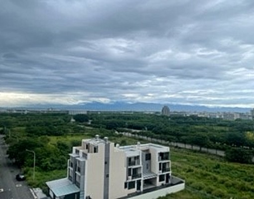 離塵不離市、靜中有閒逸 - Image 6