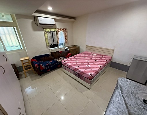 新埔民生❣️採光通風/空間舒適/家具齊全/變頻冷氣/格局方正 - Image 2