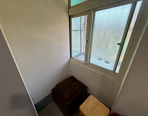 新埔民生❣️採光通風/空間舒適/家具齊全/變頻冷氣/格局方正 - Image 4