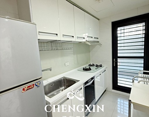 高鐵特區-明亮舒適美2房🚗含平車可停機車、可養貓🐱超推 - Image 3