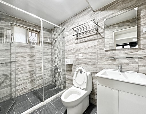 環遊了整個星系✨可租補超大空間✨陽台獨洗走路大遠百 - Image 9