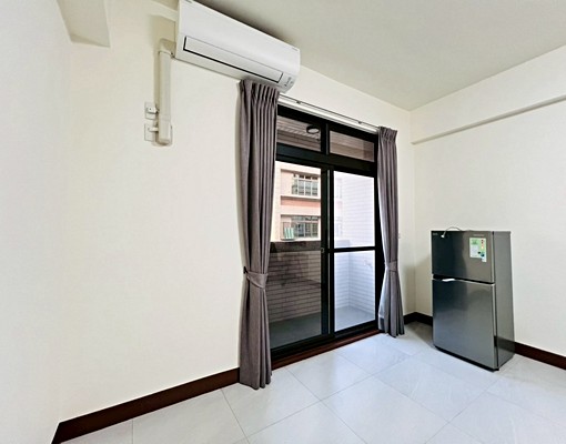 【近巨蛋|左營新上街|超寬敞!舒適透天分租套房】 - Image 7