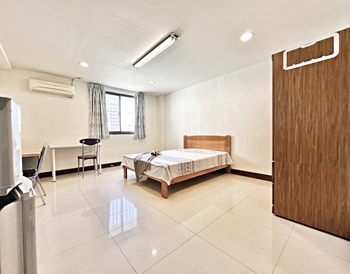 我的愛不會變✨可租補超大空間✨共洗獨曬室內機車位 - Image 3