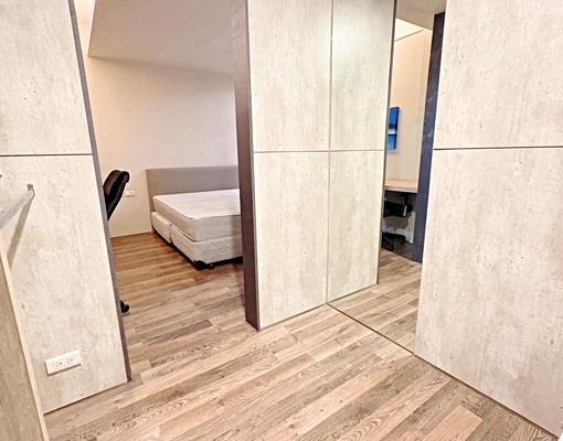 新光秋紅谷🔥更衣間可雙租補💖網美風質感類一房一廳🔥 - Image 5