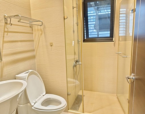 3房近高鐵1,5公里/生醫園區/台大醫院,中興國中 - Image 5