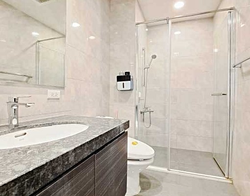 【租】可租補。左營榮總生活圈。仁武永信耘川。兩房+大平車 - Image 10