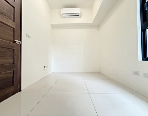 徐匯中學丨全新可寵丨採光佳丨有露臺⭐️Wei⭐️ - Image 4