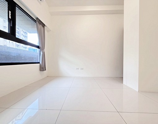 徐匯中學丨全新可寵丨採光佳丨有露臺⭐️Wei⭐️ - Image 7