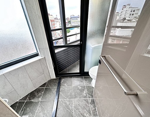 新完工🉑報稅寵物友善超美電梯流理台電磁爐近一中街!! - Image 6