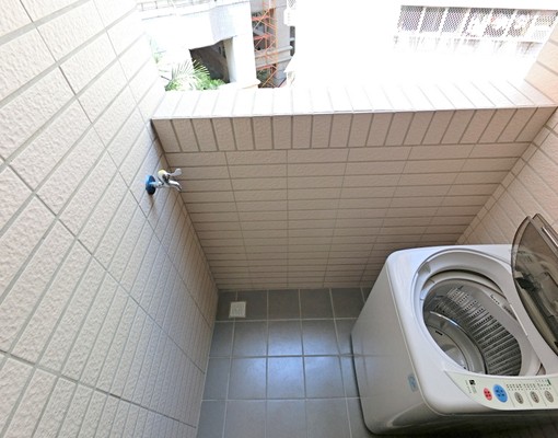 🌟西屯稀有!電梯套房|可租補|5樓陽台獨洗+流理台🔥 - Image 9