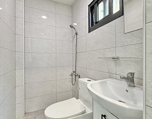 🌟東區透天套房釋出！可租補｜陽台獨洗＋沙發＋流理台🔥 - Image 14