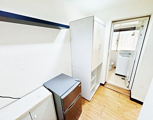 低樓層套房|好停車・生活機能佳|獨洗|雙層冰箱|水免費 - Image 2